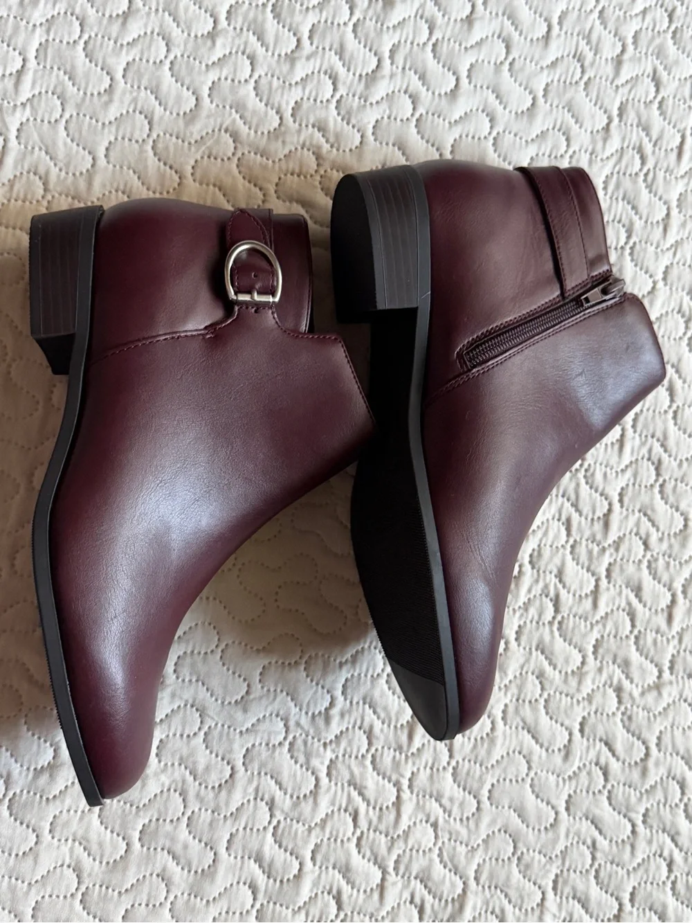 St. John’s Bay Rayford Dark Wine Ankle Boots Size 9.5W NWOT
